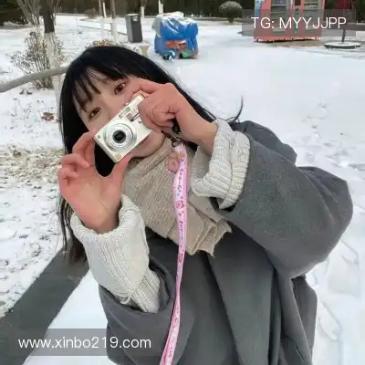 姬铃含